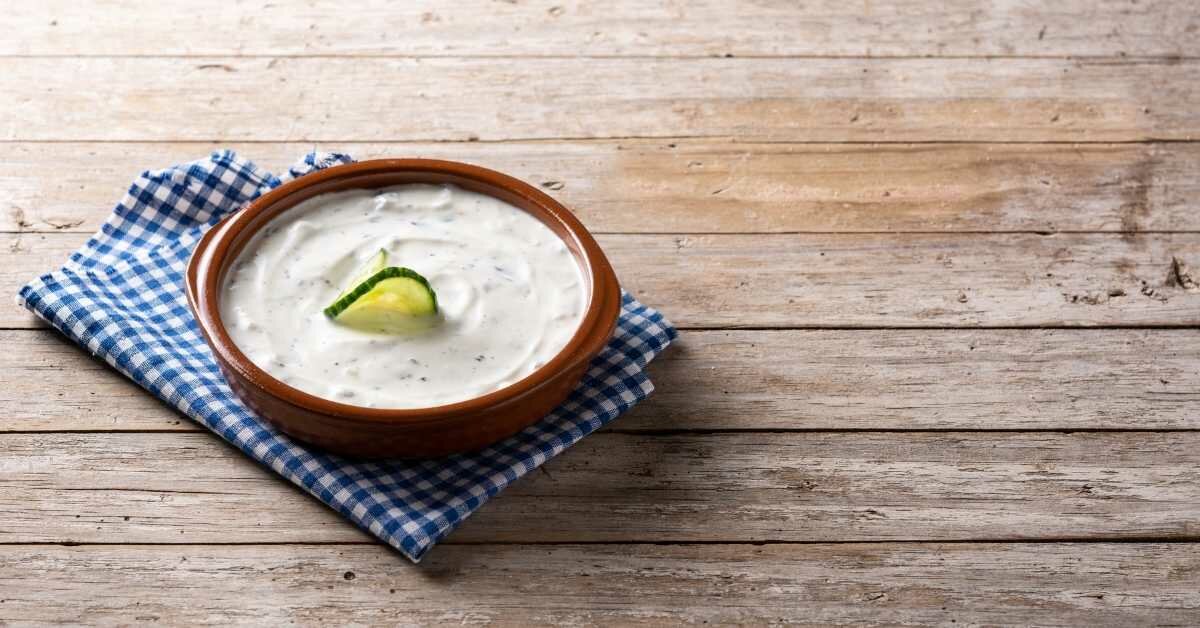 tzatziki sauce healthy