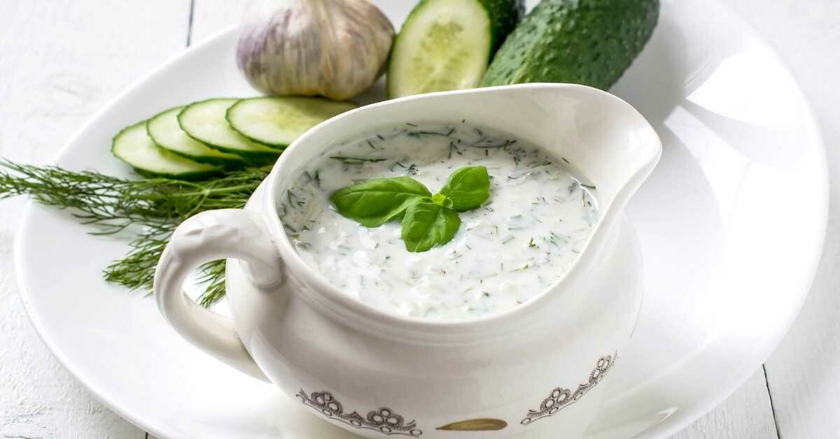 vegan tzatziki sauce