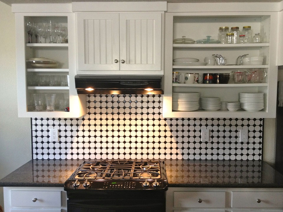 Tile backsplash