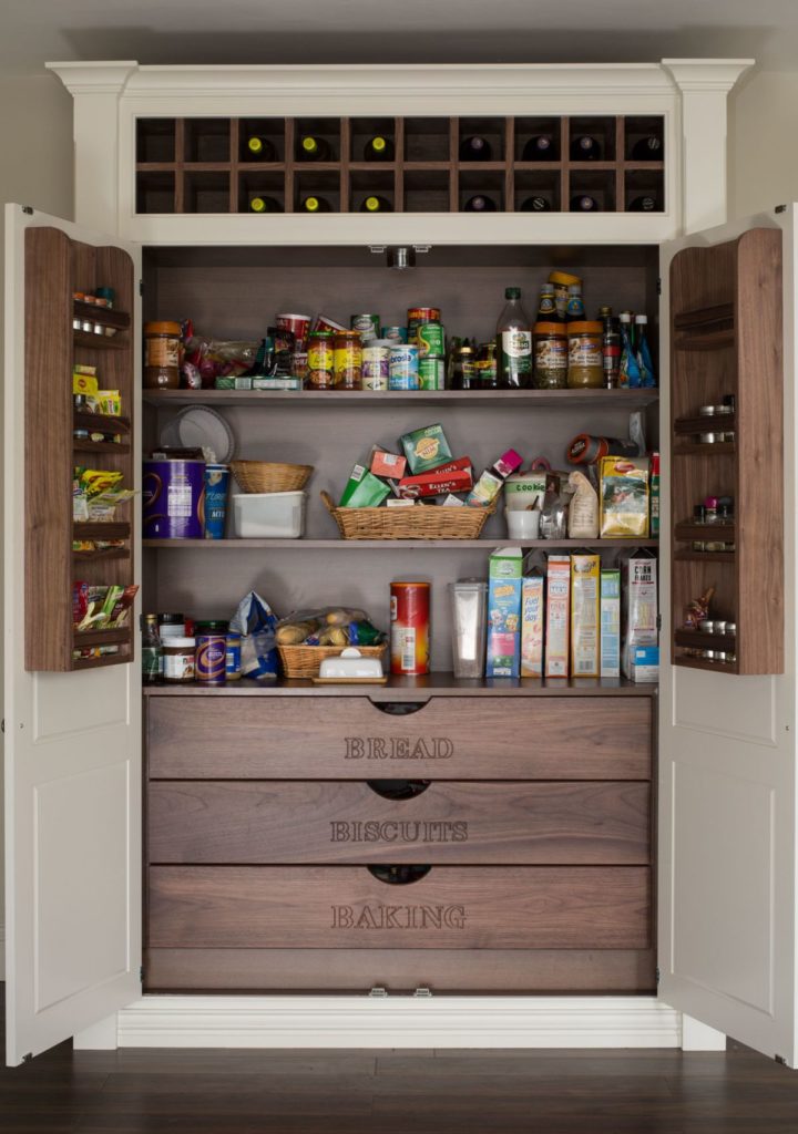 Kitchen pantry design