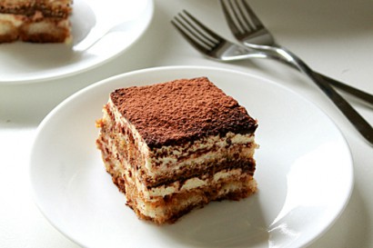 Easy Tiramisu - Umi Kitchen