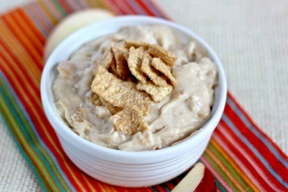 Cinnamon Toast Greek Yogurt Dip