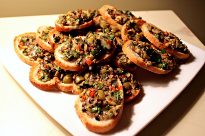 Olive Crostini