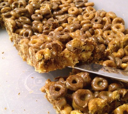 Peanut Butter Cheerio Squares