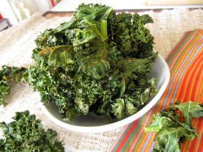 Kale Chips with Parmesan Cheese and Garlic