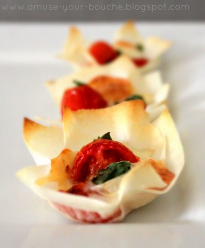 Margherita Pizza Cups