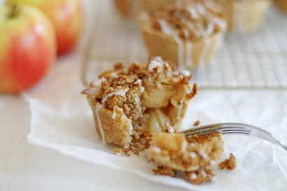 Mini Iced Oatmeal Cookie Apple Pies