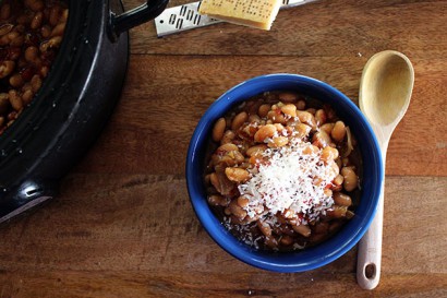 Slow Cooker White Beans with Rosemary