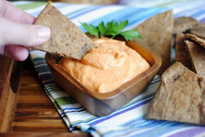 Spicy Roasted Red Pepper Hummus