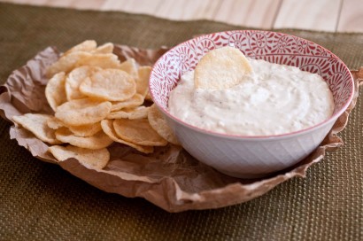 Roasted Garlic and Caramelized Onion Dip