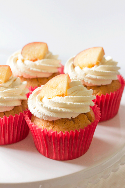 Peaches and Cream Cupcakes