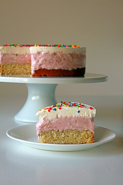 Strawberry Cheesecake Ice Cream Cake