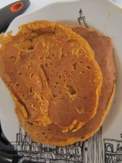 Whole Wheat Pumpkin Pancakes