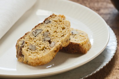 Cheddar Pecan Cocktail Biscotti