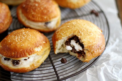 S’mores Pretzel Hand Pies