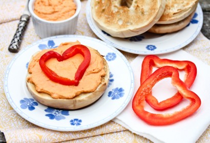 Spicy Roasted Red Pepper Dip