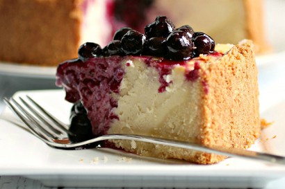 Blueberry Ricotta Cream Cheesecake